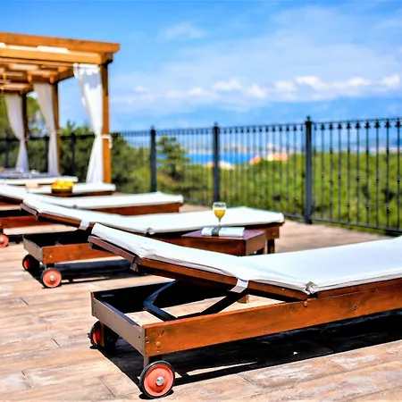 Apartment Lucija *